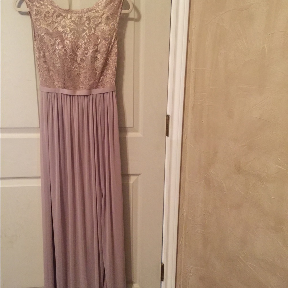 Beautiful David’s bridal dress size 0 worn once